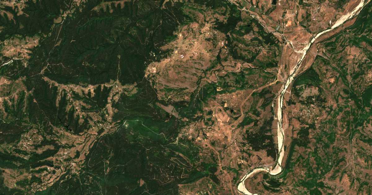 Сателитна карта на Жълти рид