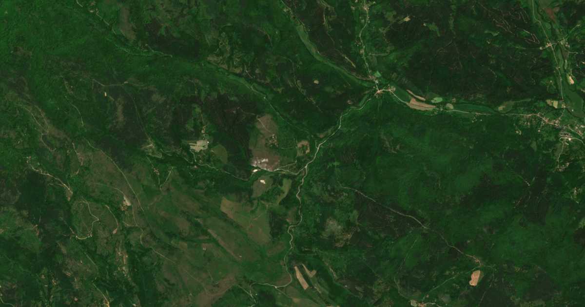Сателитна карта на Долно Кобиле